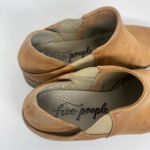 FREE PEOPLE Azalea Leather Pointed Toe Ankle Boots, Size 36 - Picture 8 of 8